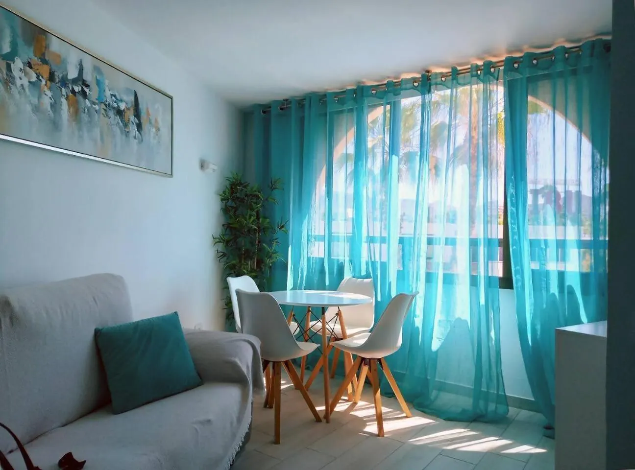 Estudio Parquito Playa de las Americas  Španělsko
